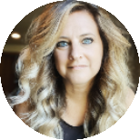 Mandy Froehlich headshot
